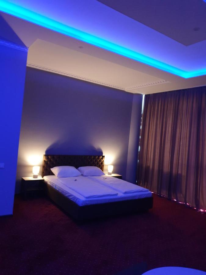 Lex Trend Hotel Irpin Exterior photo