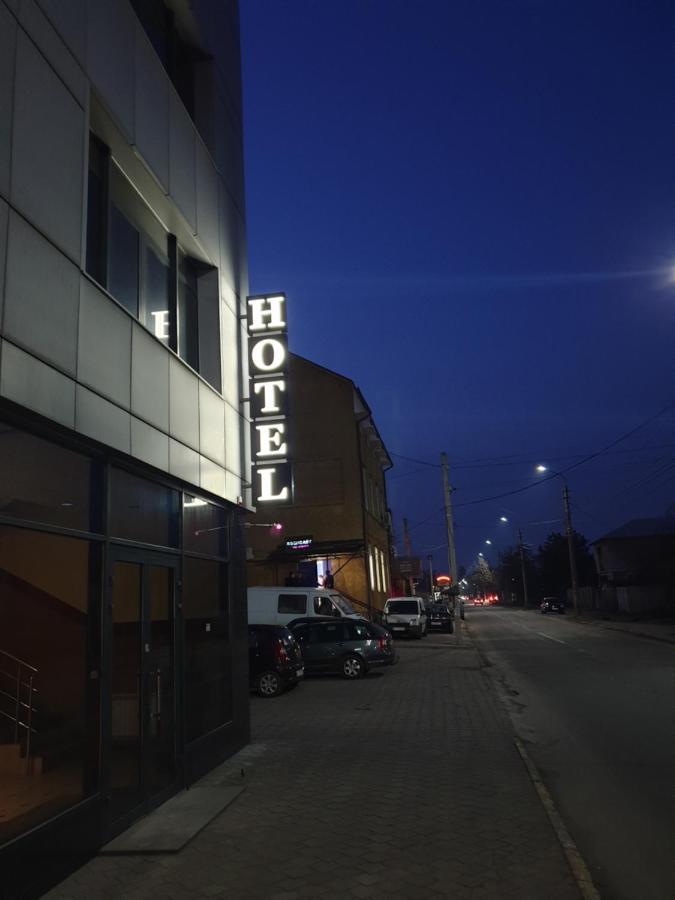 Lex Trend Hotel Irpin Exterior photo